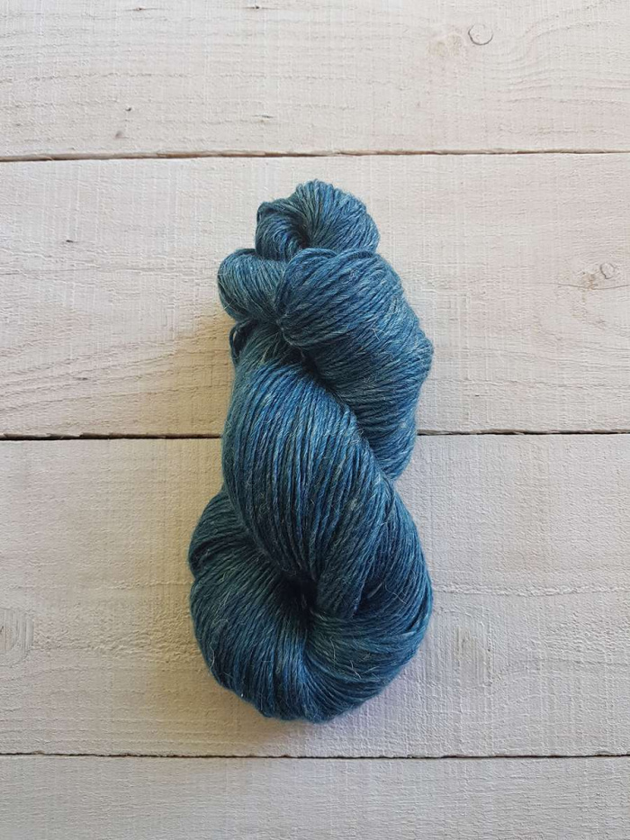 i2442 Prussian Blue